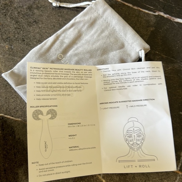 BNIB CLINICAL+Skin Petrissage Facial Massage Beauty Roller - Picture 3 of 3